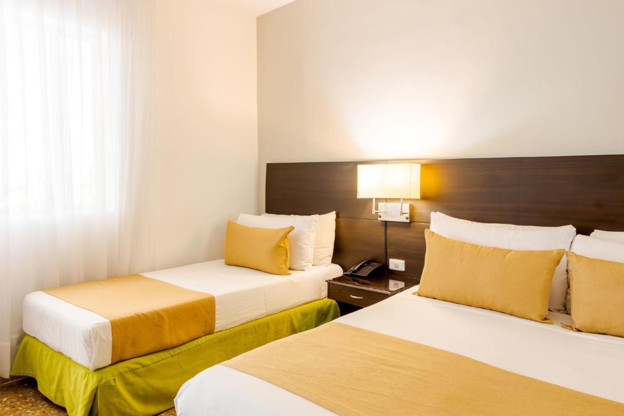 Hotel Manantial Melgar Torre 2 Esterno foto